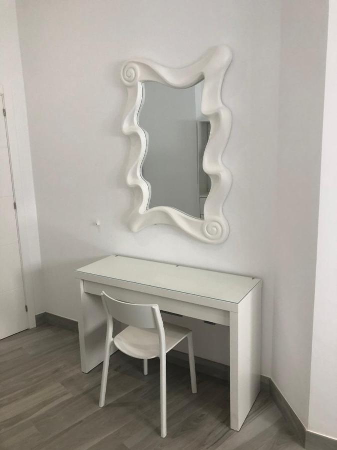 Apartamento 1 Gran8เนร์คา ภายนอก รูปภาพ