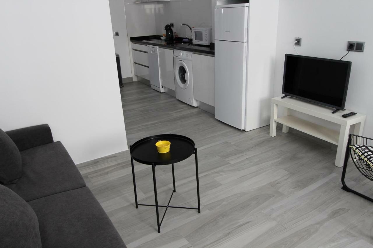 Apartamento 1 Gran8เนร์คา ภายนอก รูปภาพ